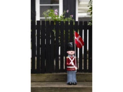 Garder Med Flag Figur -Baumarkt 831023 env 5 high scaled